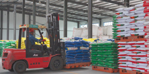 強監督促生產 優服務保春耕——金化集團公司紀委多舉措助力農化與保潔服務